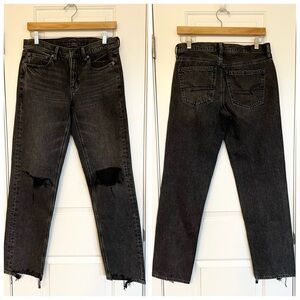 American Eagle Women’s straight leg distressed faded black jeans Grunge Size 6L